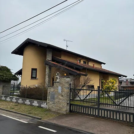 La Casa Di Gio' Maggiore Near Leonardo Dormelletto
