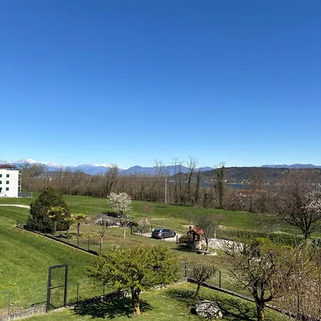 Apartment La Casa Di Gio' Maggiore Near Leonardo Dormelletto