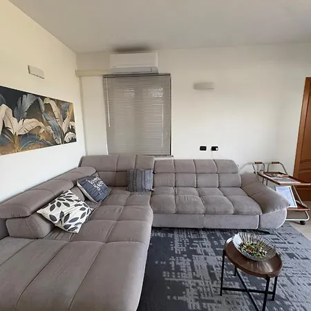 La Casa Di Gio' Maggiore Near Leonardo * 多米勒托