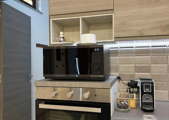 아파트 La Casa Di Gio' Maggiore Near Leonardo *