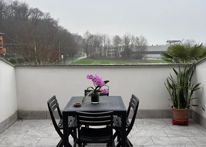 아파트 La Casa Di Gio' Maggiore Near Leonardo *